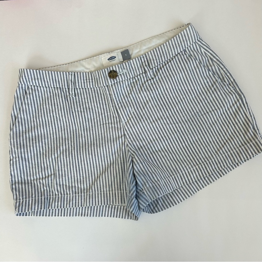 Old Navy Everyday Twill Pinstripe Shorts